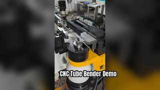 Ver demostración de tubos de hierro y acero de la máquina dobladora de tubos CNC CNC50REM controlada por PLC